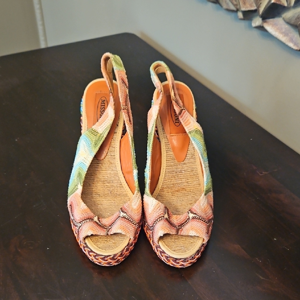 Missoni Red and Pink Espadrilles with Woven Peep-Toe Design